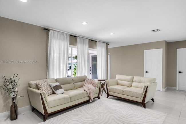 Photo - 1540 SE 23rd Ave