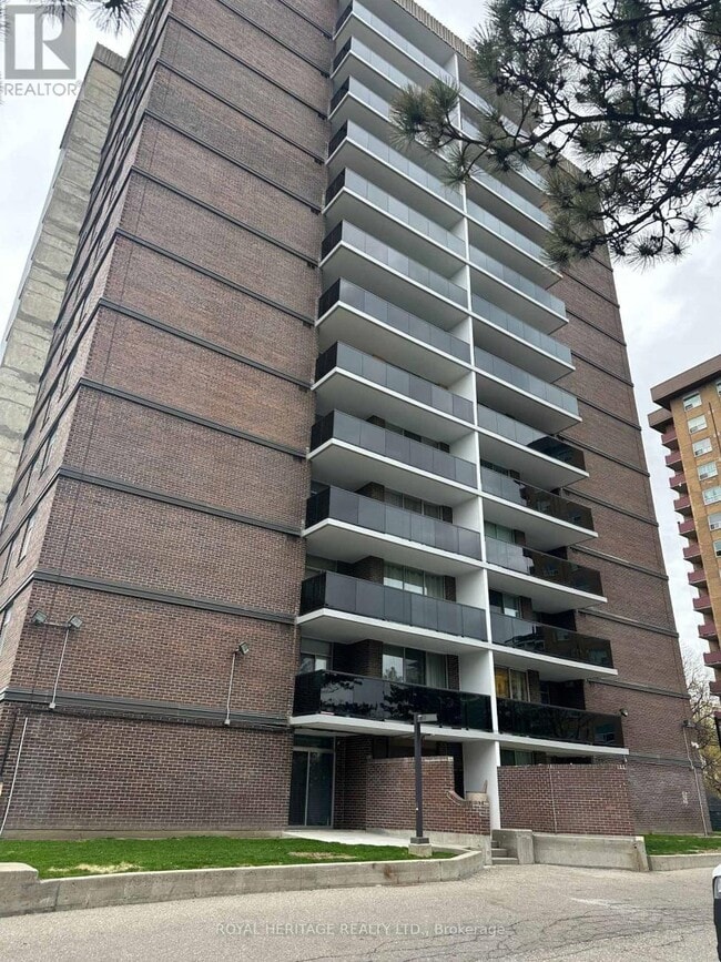 Photo - 1275 Markham Rd Unit 1502