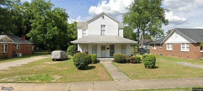 Building Photo - 3016 River Dr Unit 3016 River Drive,  B