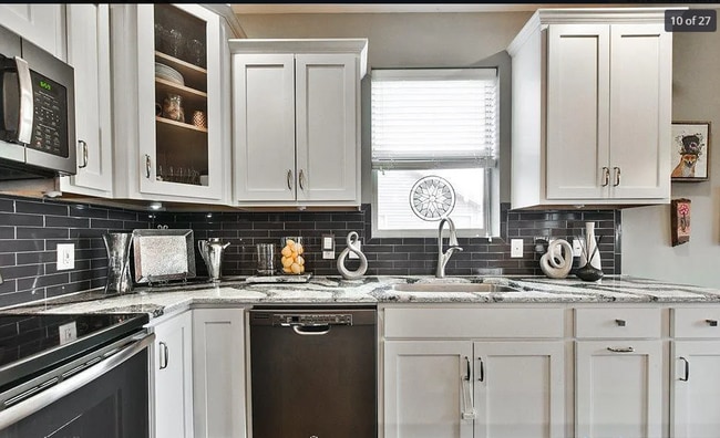 Photo - 8218 Kilpatrick Pkwy