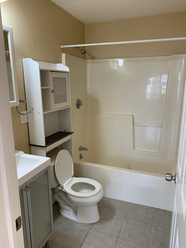 846 Dorchester Ave Unit 3