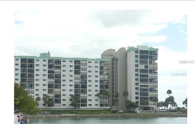 Building Photo - 7150 Sunset Way Unit 203 Rental