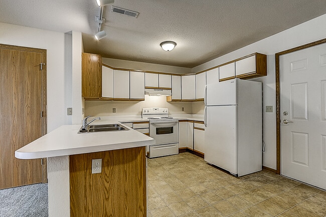 Windward Cove Apartments