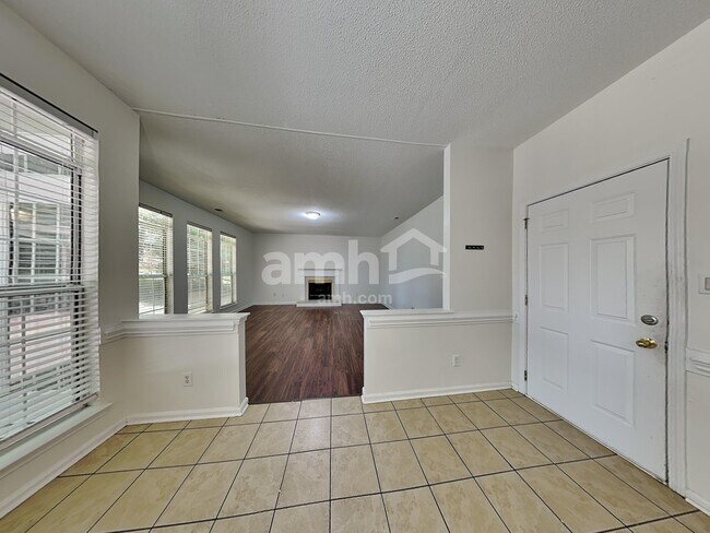 Photo - 14701 Pomerol Ln