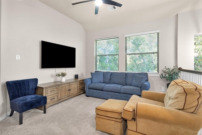 Building Photo - 579 Longleaf Pine Dr