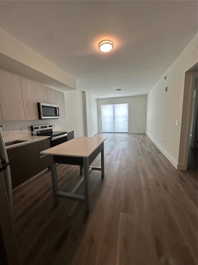 Photo - 3801 N Dixie Hwy Apartment Unit 522