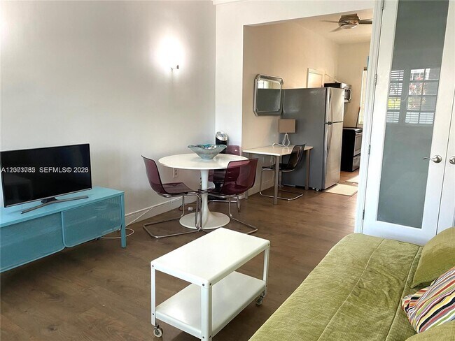 Photo - 439 15th St Unit 12