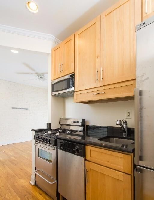 Photo - 432 E 13th St Unit 29