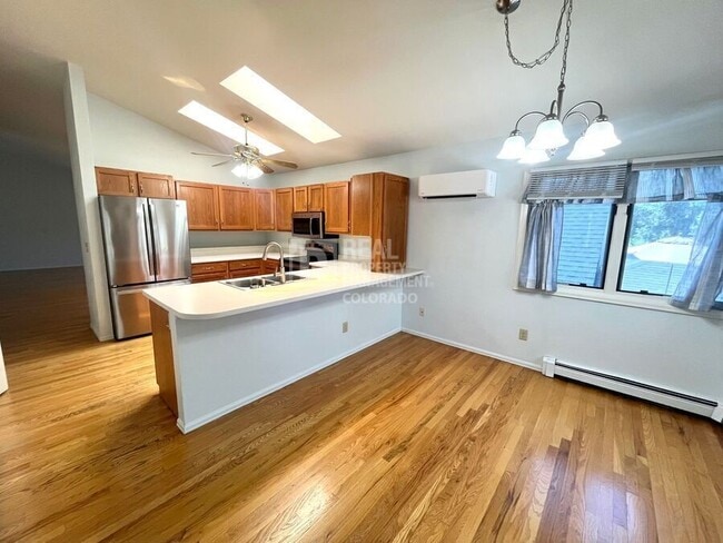 Photo - 1220 N Weber St