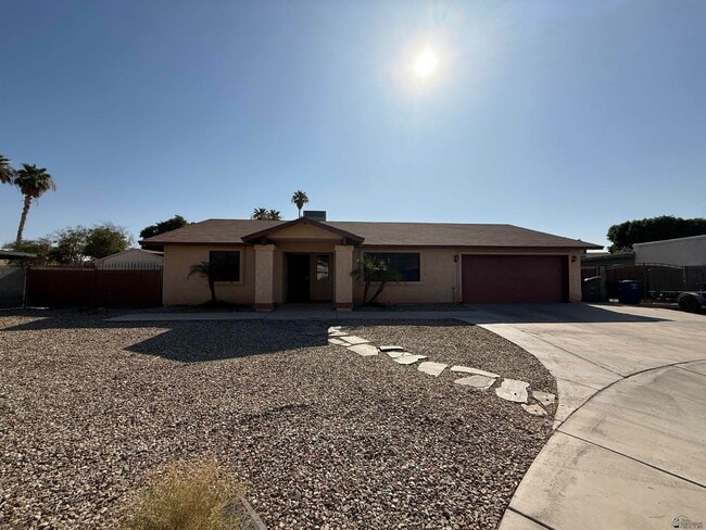 Building Photo - 1356 S 41st Ave Rental