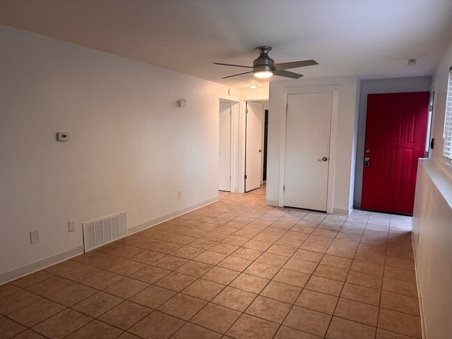 Photo - 1002 N Walnut St Unit 1004 N Walnut Street