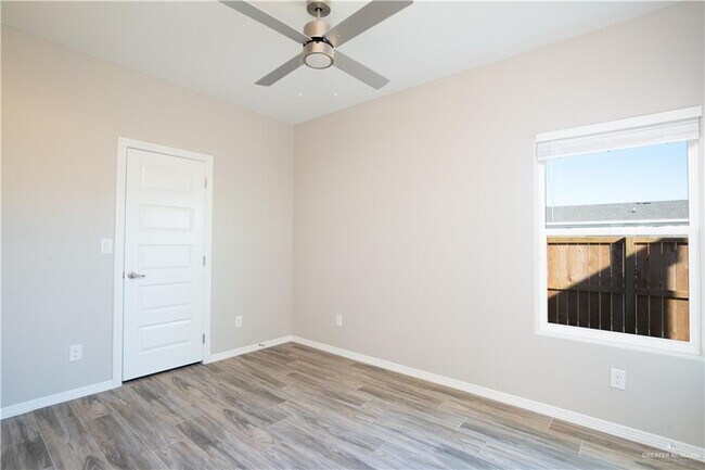 Photo - 4116 Walnut Ave Apartment Unit 4