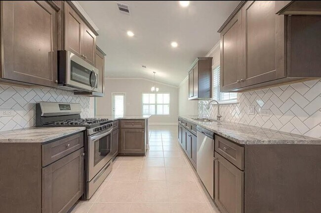 Photo - 13308 Diamond Reef Ln