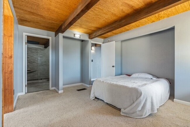 Photo - 26120 Deertrail Dr