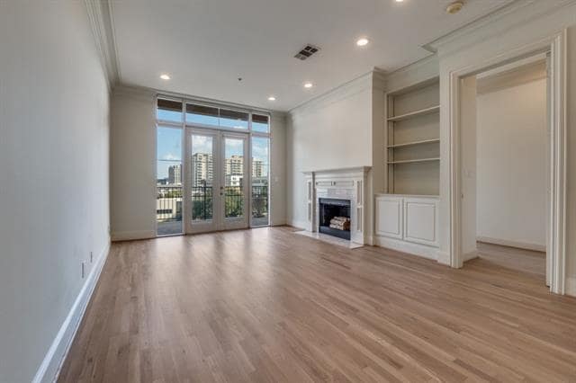 Photo - 3535 Gillespie St Unidad 507