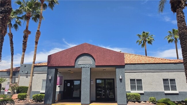 Building Photo - 8600 W Charleston Blvd Unit 1023