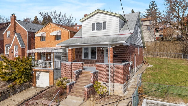 Photo - 2921 Brentwood Ave