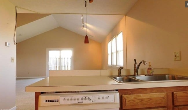 Photo - 1559 Olympus Dr