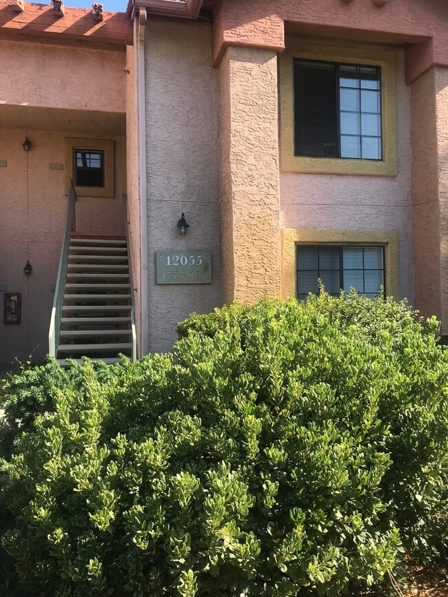 12055 Alta Carmel Ct