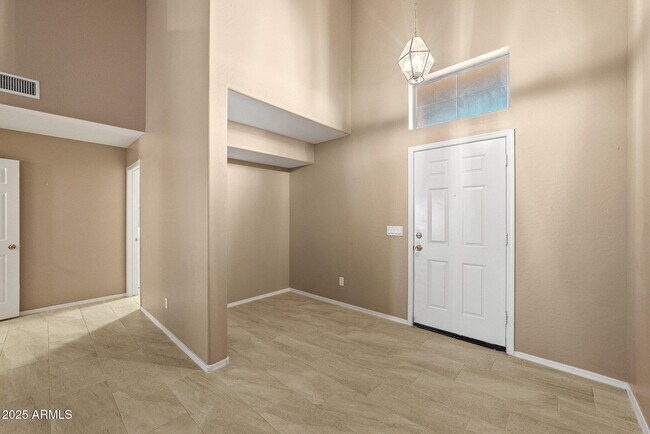 Photo - 863 S 239th Ln