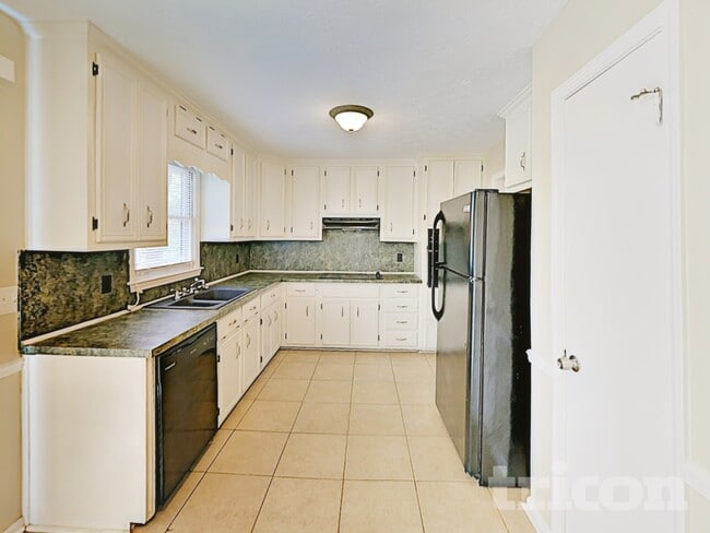 Photo - 2515 Ramblewood Ct