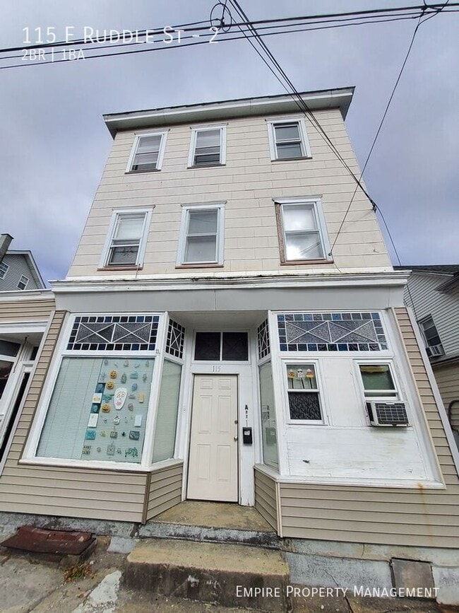 Building Photo - 115 E Ruddle St Unit 2 Rental