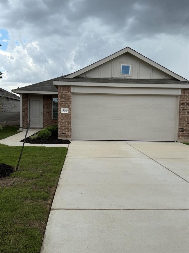 Photo - 309 Brannigan Dr Casa