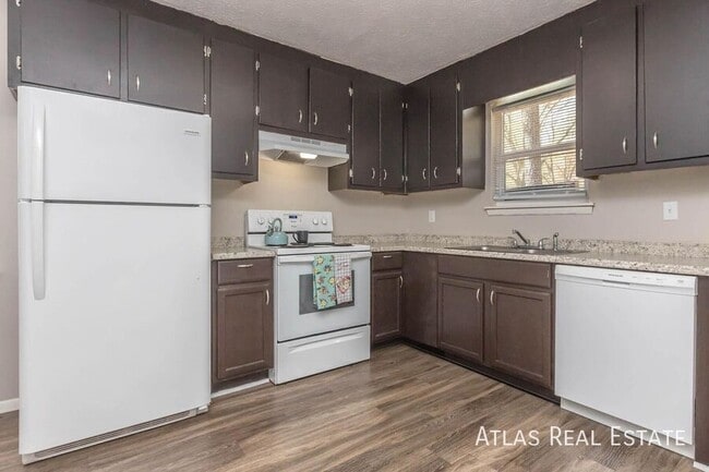 Building Photo - 122 Sir Matthew Rd Unit 122 Sir Matthew Road