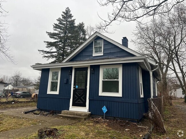 Building Photo - 2202 Hamilton Ave Rental