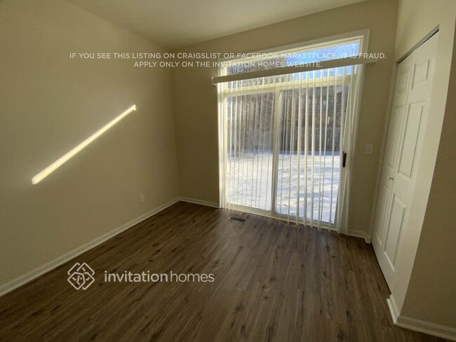 Photo - 631 Edward Dr