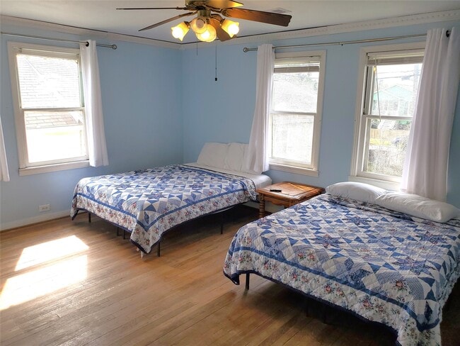 Photo - 2116 Grover Ave