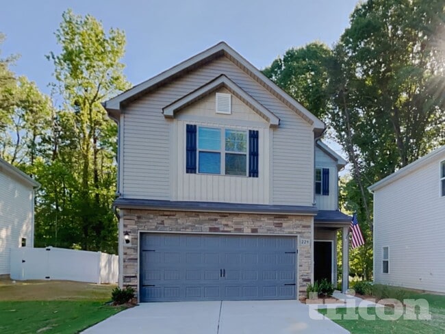 Photo - 229 Spring Knoll Dr