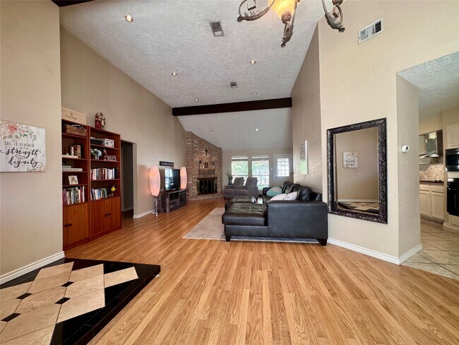 Photo - 8507 Grove Park Dr