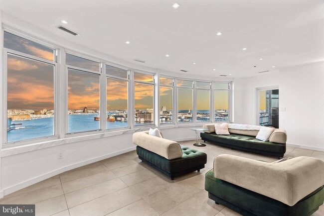 Photo - 100 Harborview Dr Unidad 1901-A