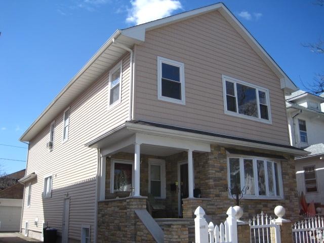 Building Photo - 132 W Market St Unit 2 Rental