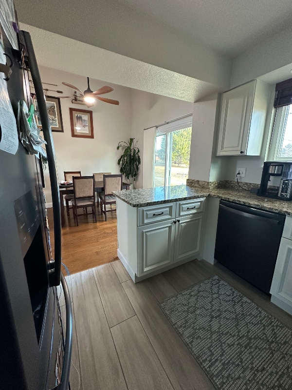 Photo - 398 Cypress St