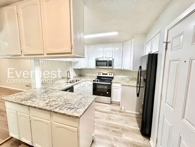 Photo - 1505 Hanover Dr