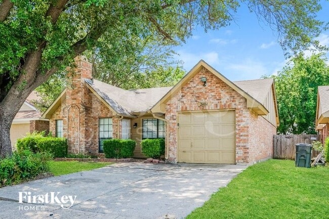 Photo - 2404 Busch Dr