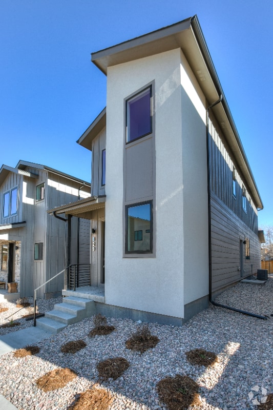 Building Photo - 829 Cherokee Dr Rental