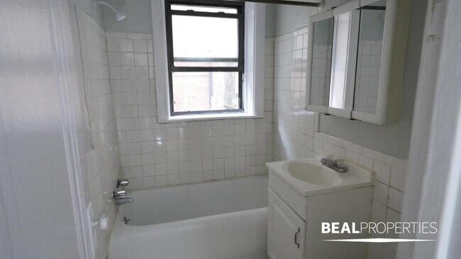 Photo - 0 bedroom in CHICAGO IL 60610 Unit 307