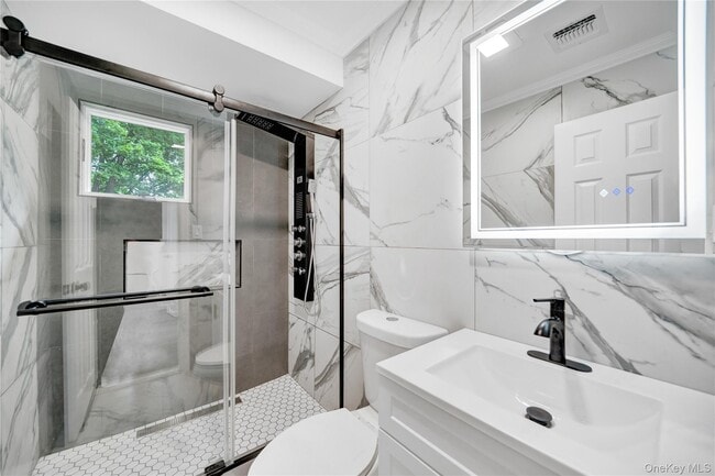 Photo - 7 Weinmann Blvd