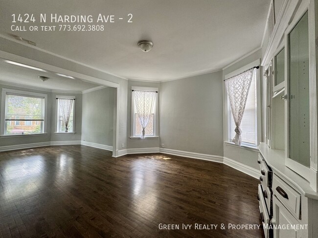 Photo - 1424 N Harding Ave Unit 2