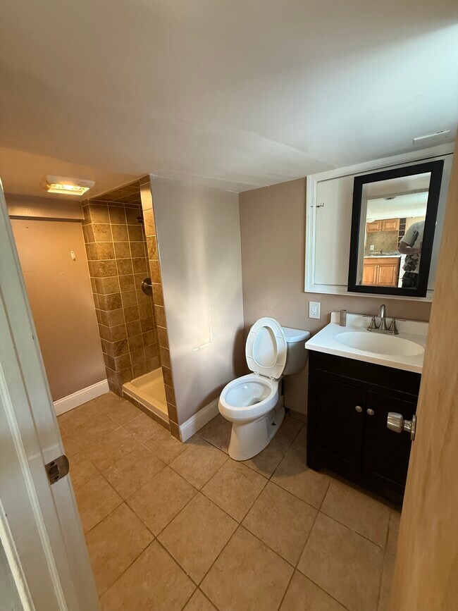 Photo - 9 Bellevue Ave Unidad 1B