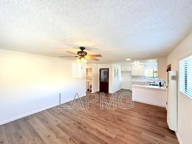 Photo - 2506-2508 Norfolk Street