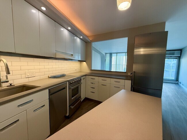 Photo - 300 N State St Unit 2907