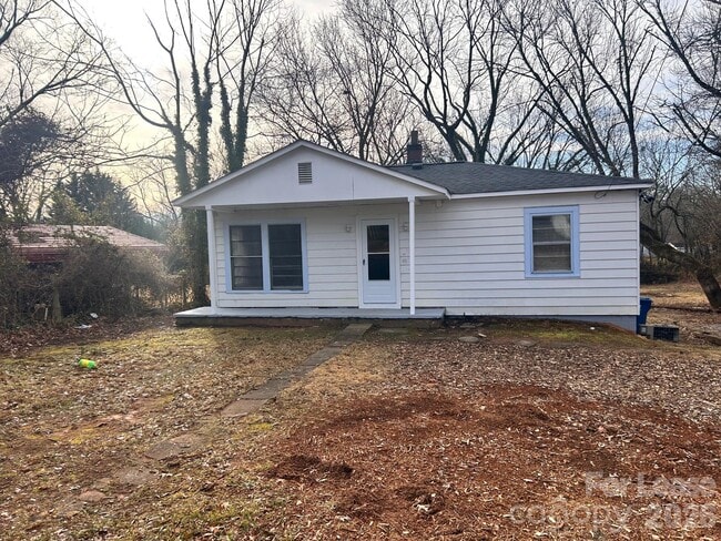 Photo - 1831 13th Ave SW