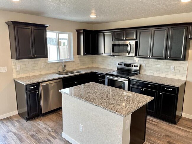 Photo - 5978 S Carlburg Ave