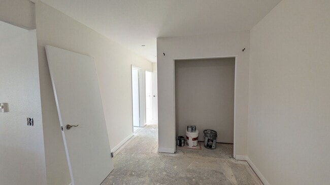 Photo - Refreshed condo in Gated Community Unit 256