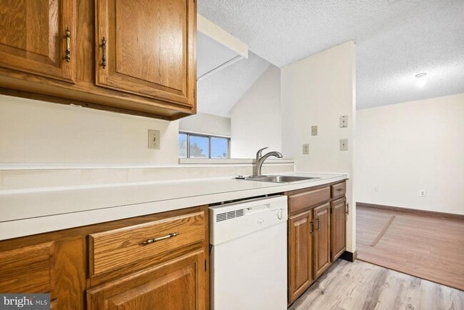 Photo - 1607 Aspen Dr