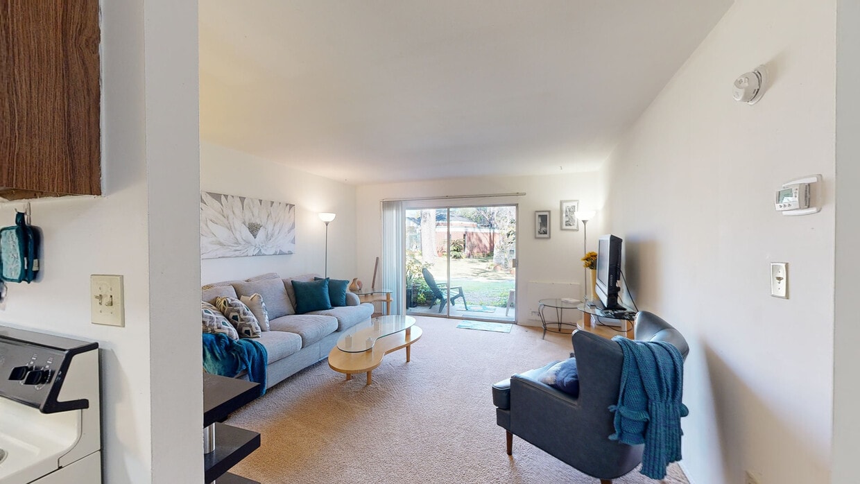 Photo - Sun Bay Apartments